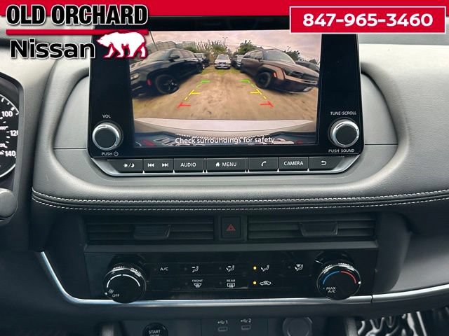 Used 2025 Nissan Rogue S AWD/4WD image 15