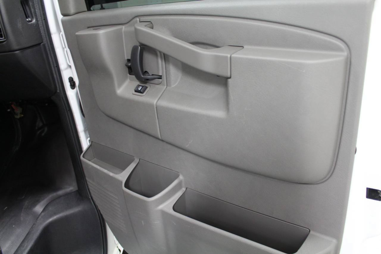 Used 2021 GMC Savana 2500 w/ Enhanced Convenience Package RWD image 20