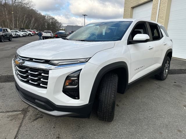 New 2026 Chevrolet Equinox LT w/ LPO, Floor Liner Package image 4