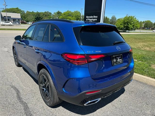 New 2026 Mercedes-Benz GLC 300 4MATIC image 3