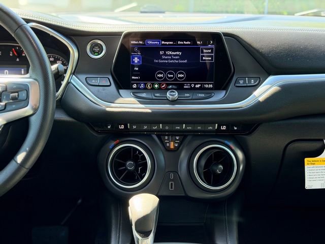 Used 2021 Chevrolet Blazer LT FWD image 22