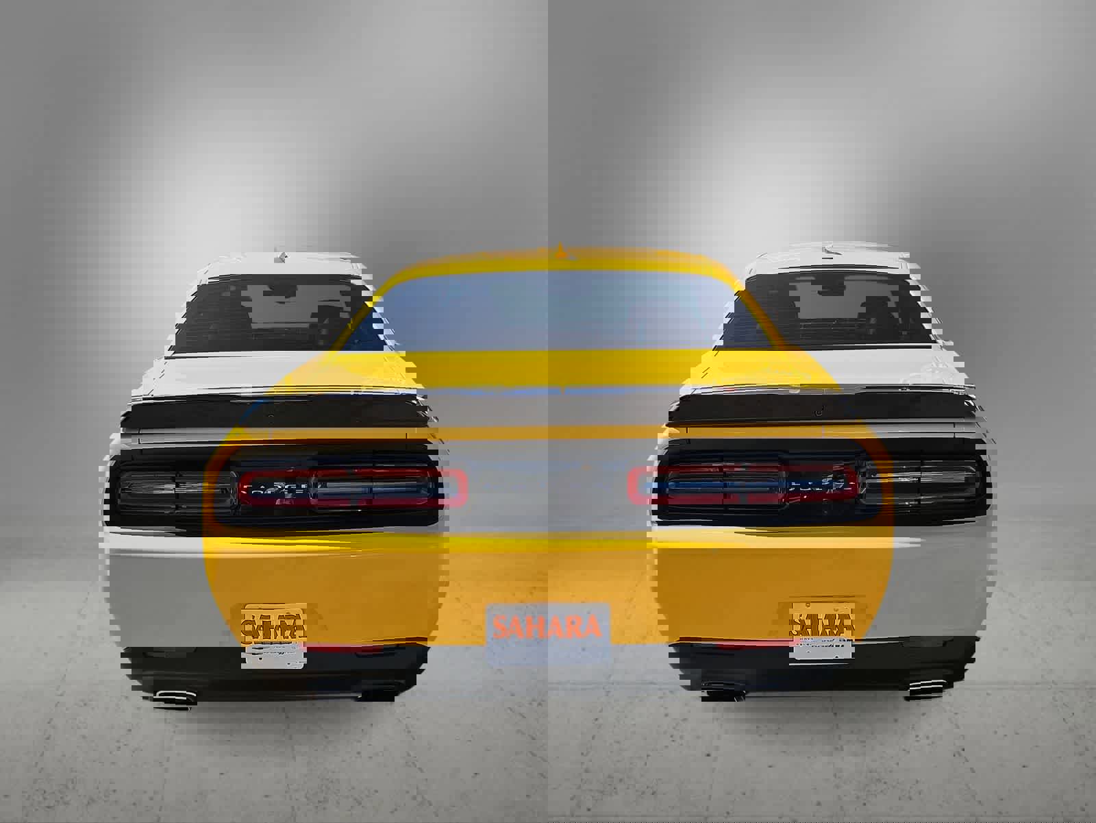 Used 2017 Dodge Challenger SXT Plus image 8