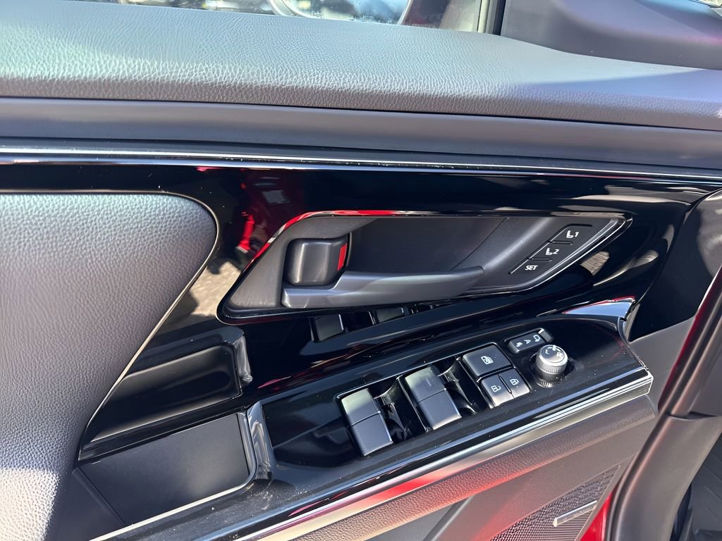 Used 2023 Subaru Solterra AWD image 29