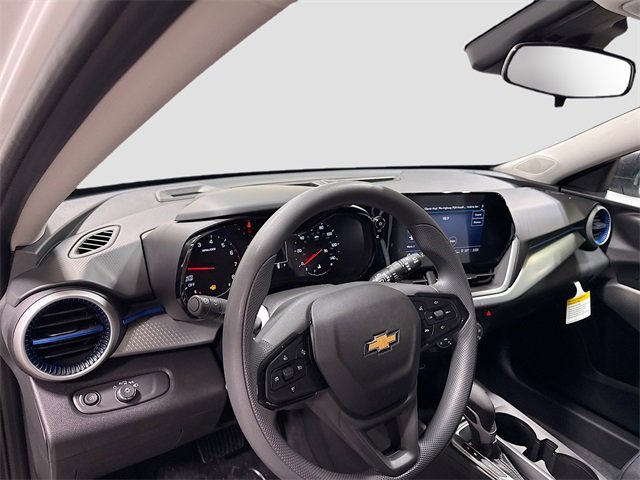 New 2026 Chevrolet Trax LS image 12