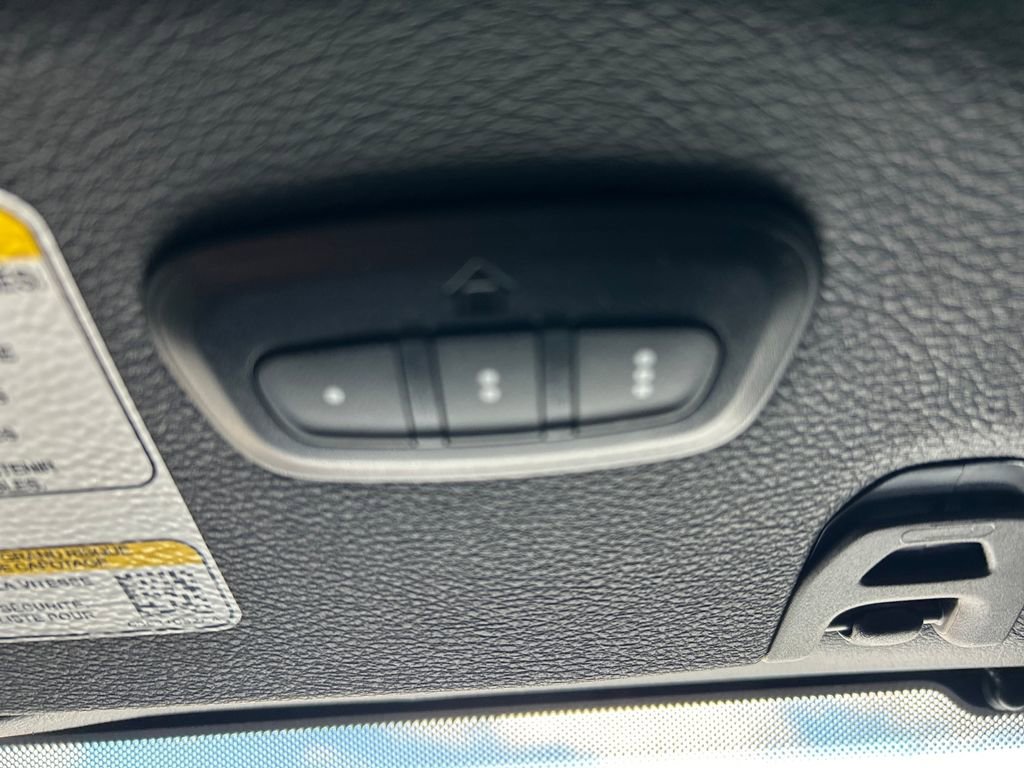 Used 2024 Jeep Wrangler Unlimited Sahara AWD/4WD image 37