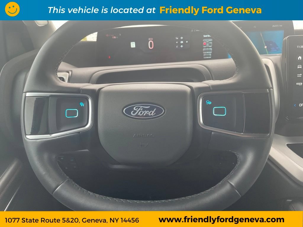 Used 2025 Ford Expedition Max Active AWD/4WD image 18