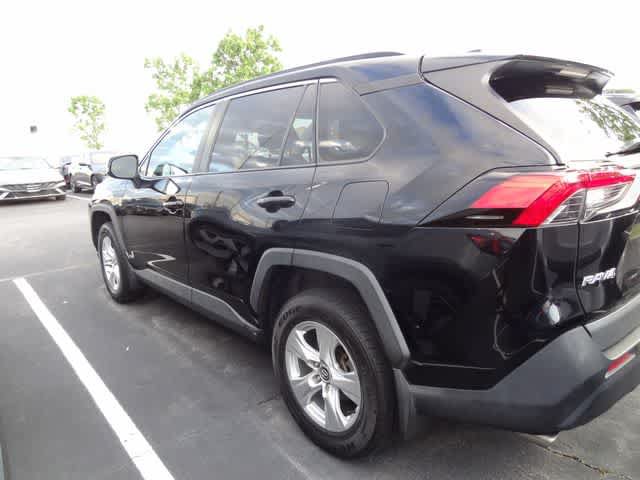 Used 2020 Toyota RAV4 XLE w/ Convenience Package AWD/4WD image 6