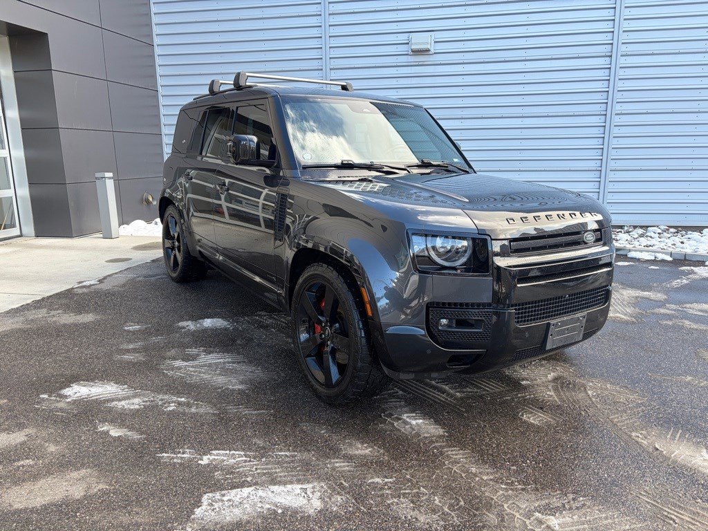 Used 2023 Land Rover Defender 110 X image 5