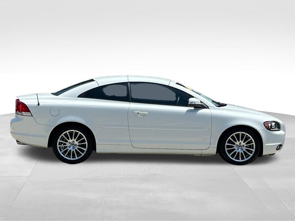 Used 2008 Volvo C70 T5 FWD image 4