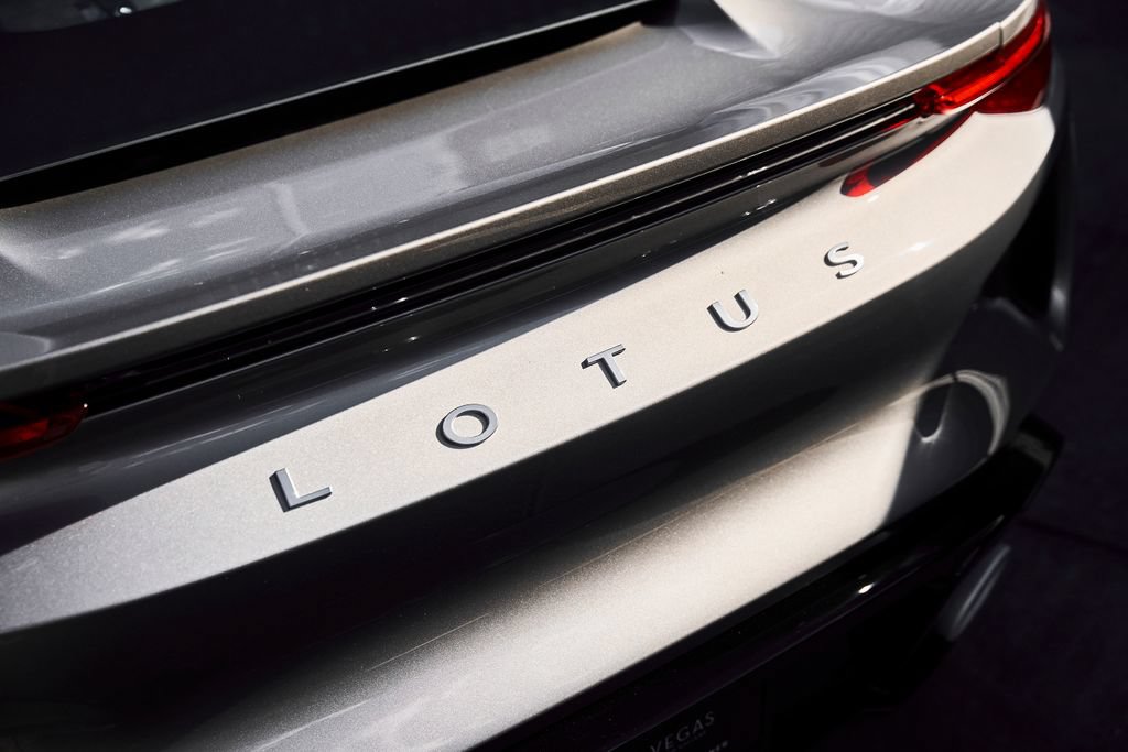 Used 2026 Lotus Emira RWD image 11