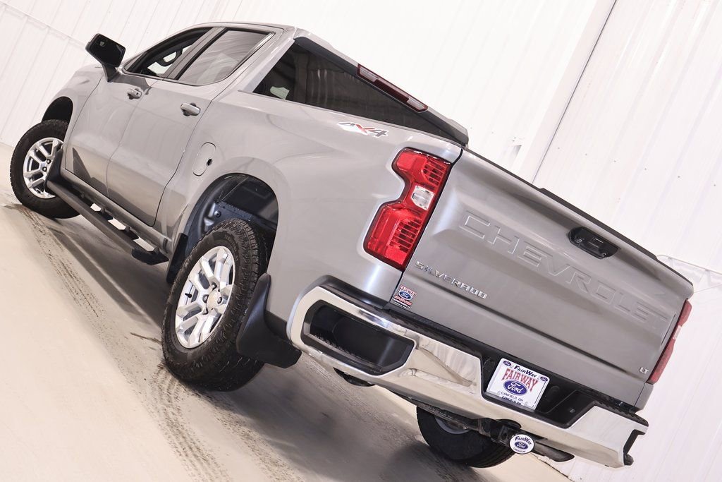 Used 2024 Chevrolet Silverado 1500 LT image 35