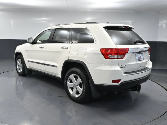 Used 2011 Jeep Grand Cherokee Limited AWD/4WD image 5