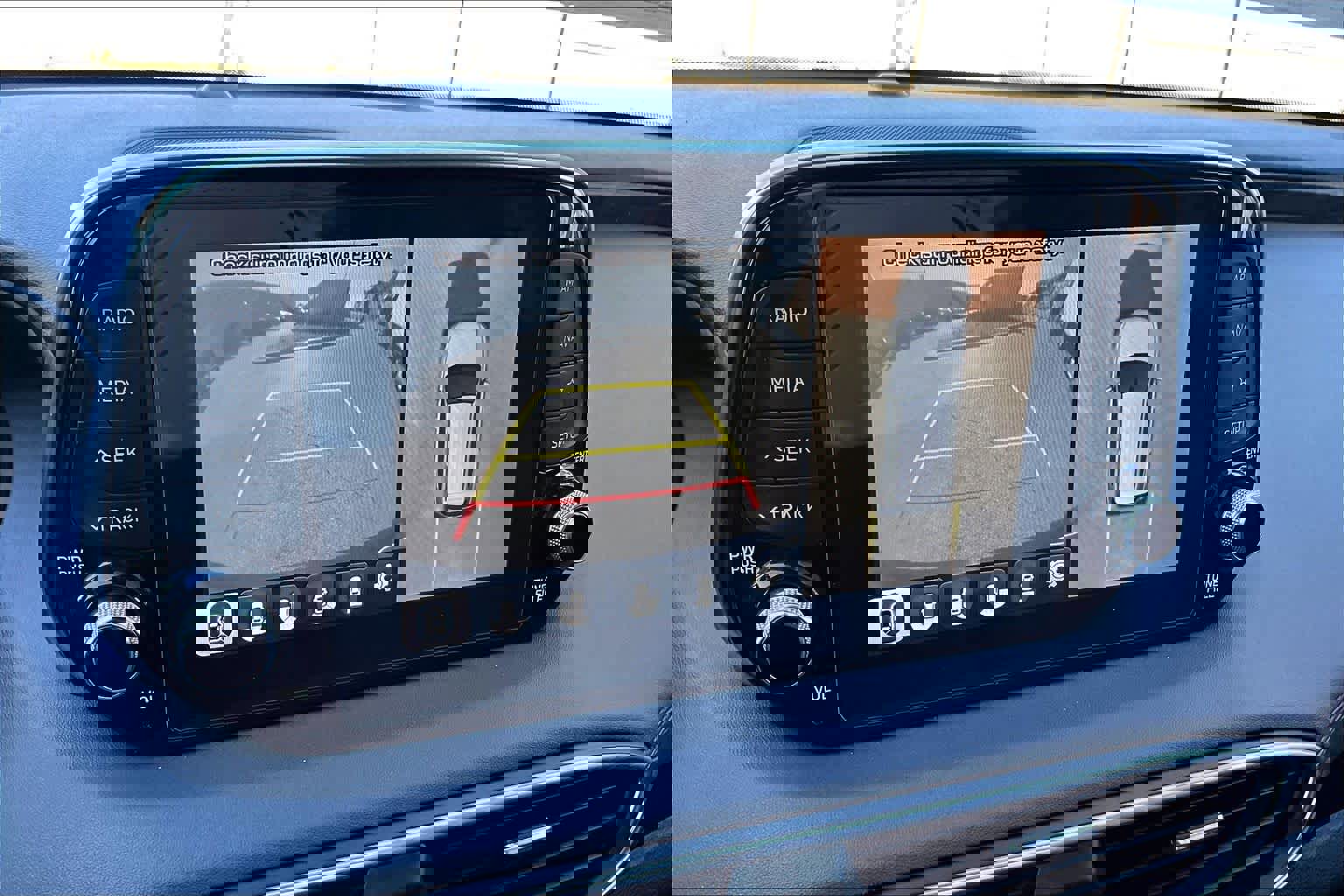 Used 2019 Hyundai Santa Fe SEL w/ Cargo Package image 27