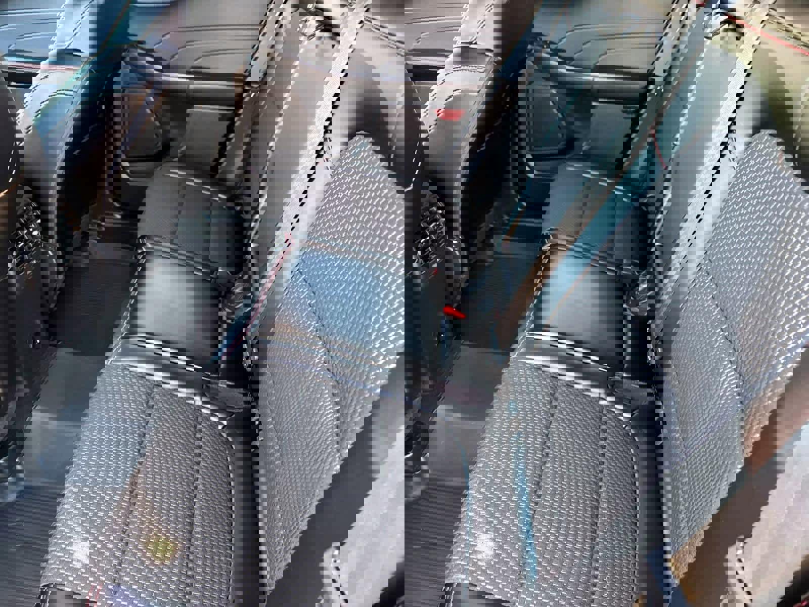 Used 2024 Ford Escape ST-Line Elite image 11