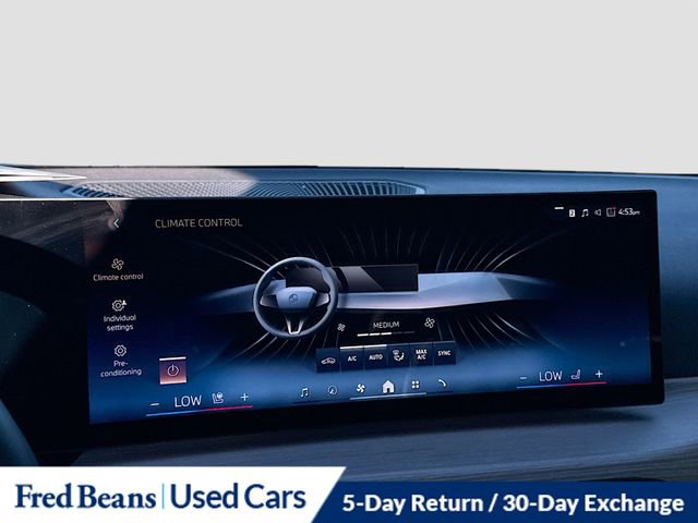 Used 2025 BMW 330i xDrive Sedan image 17