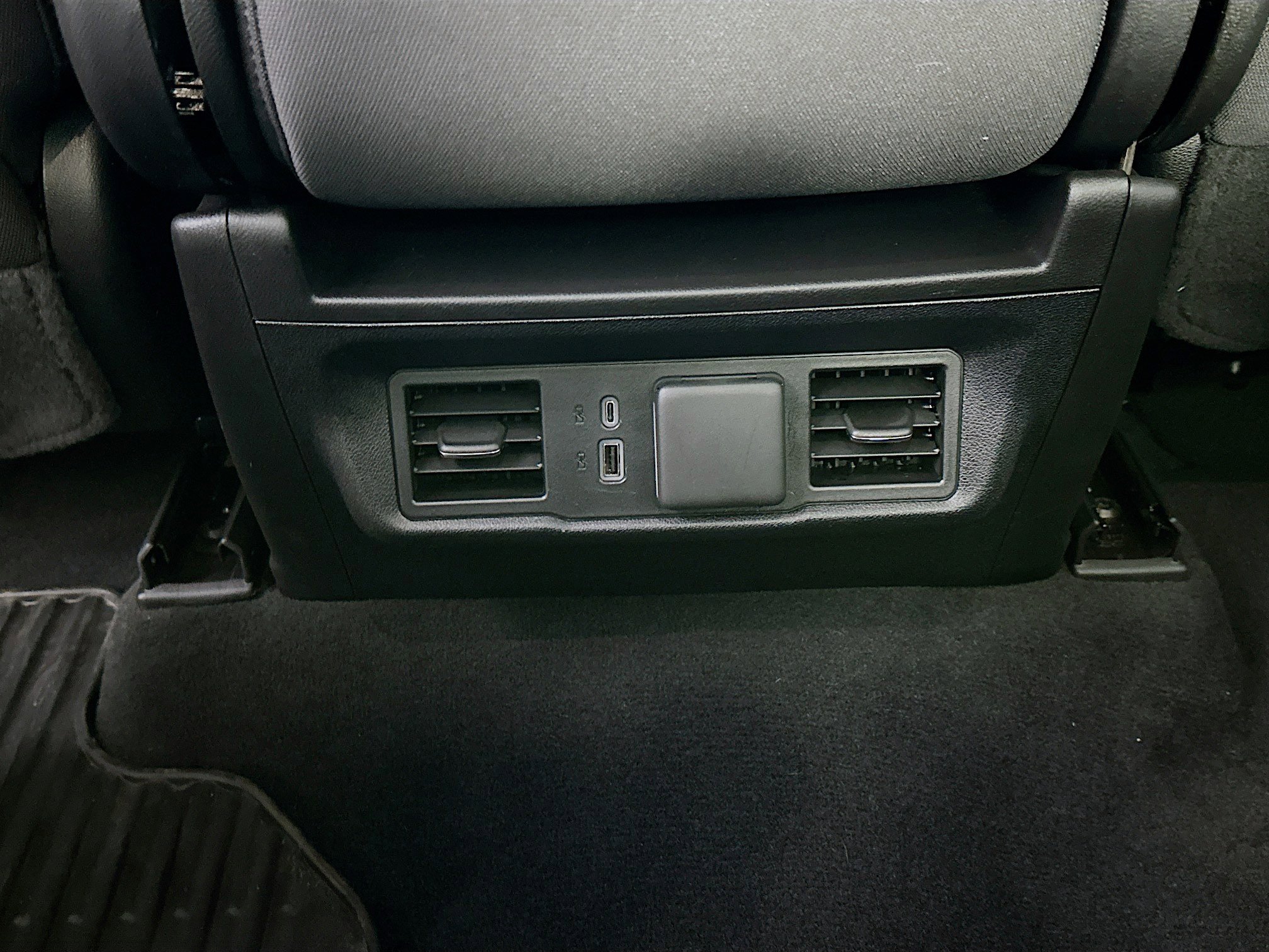 Used 2024 GMC Sierra 1500 Elevation image 26