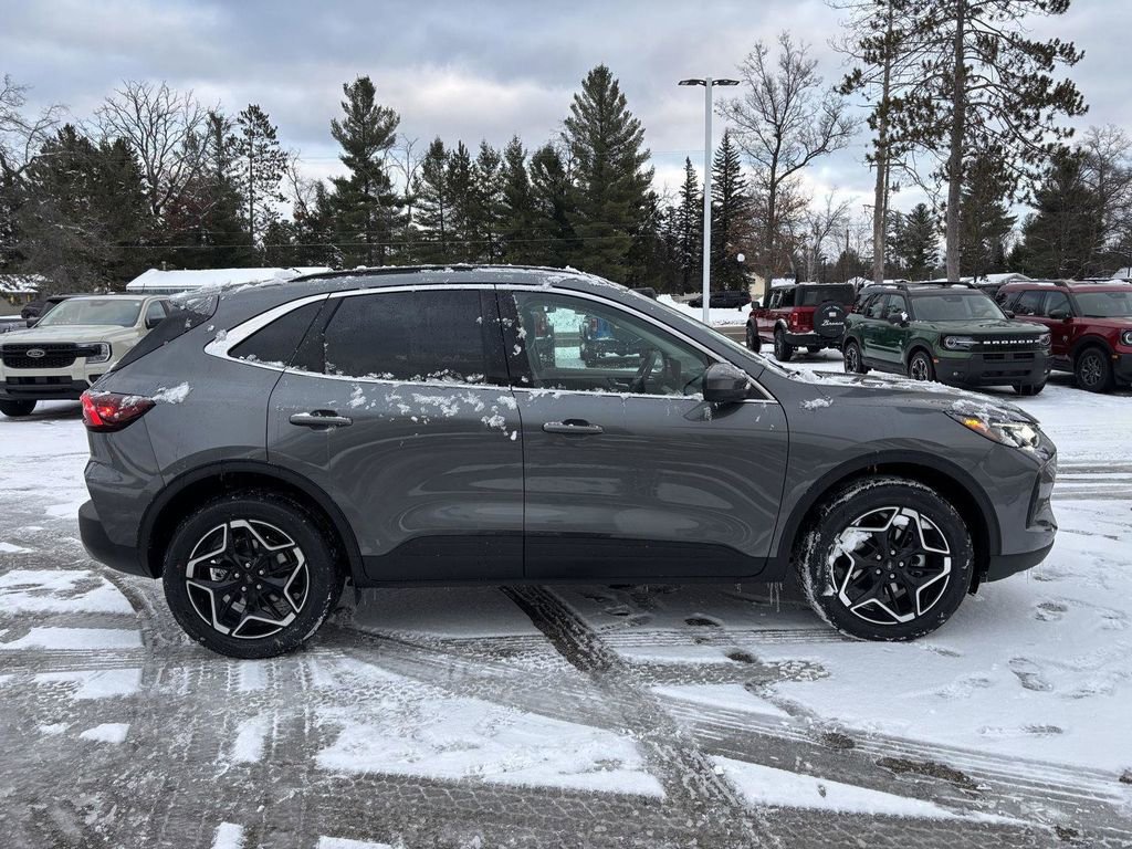 New 2026 Ford Escape Platinum w/ Equipment Group 601A image 2