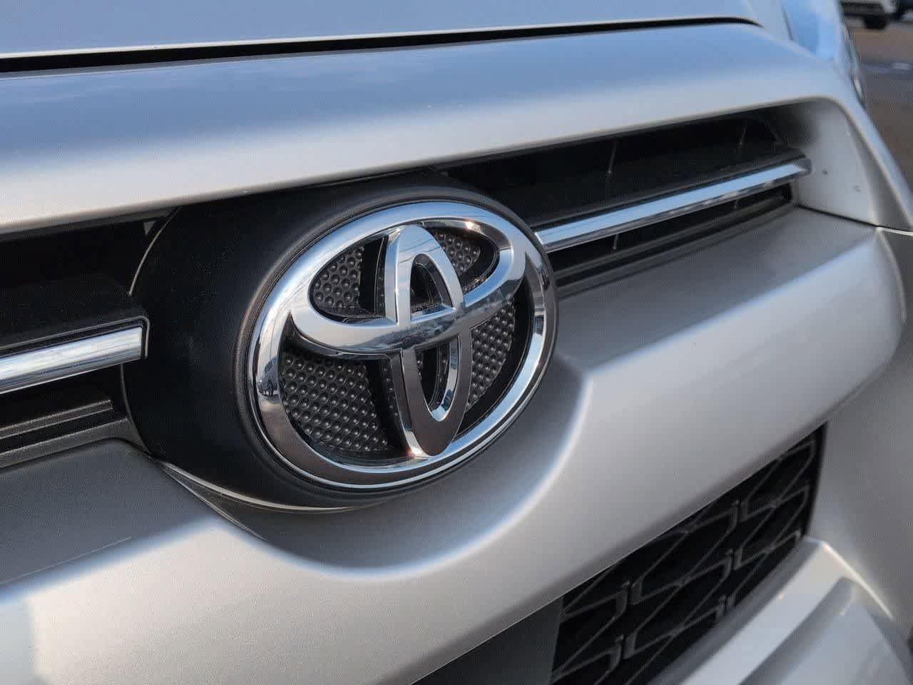 Used 2024 Toyota 4Runner TRD Off-Road image 11
