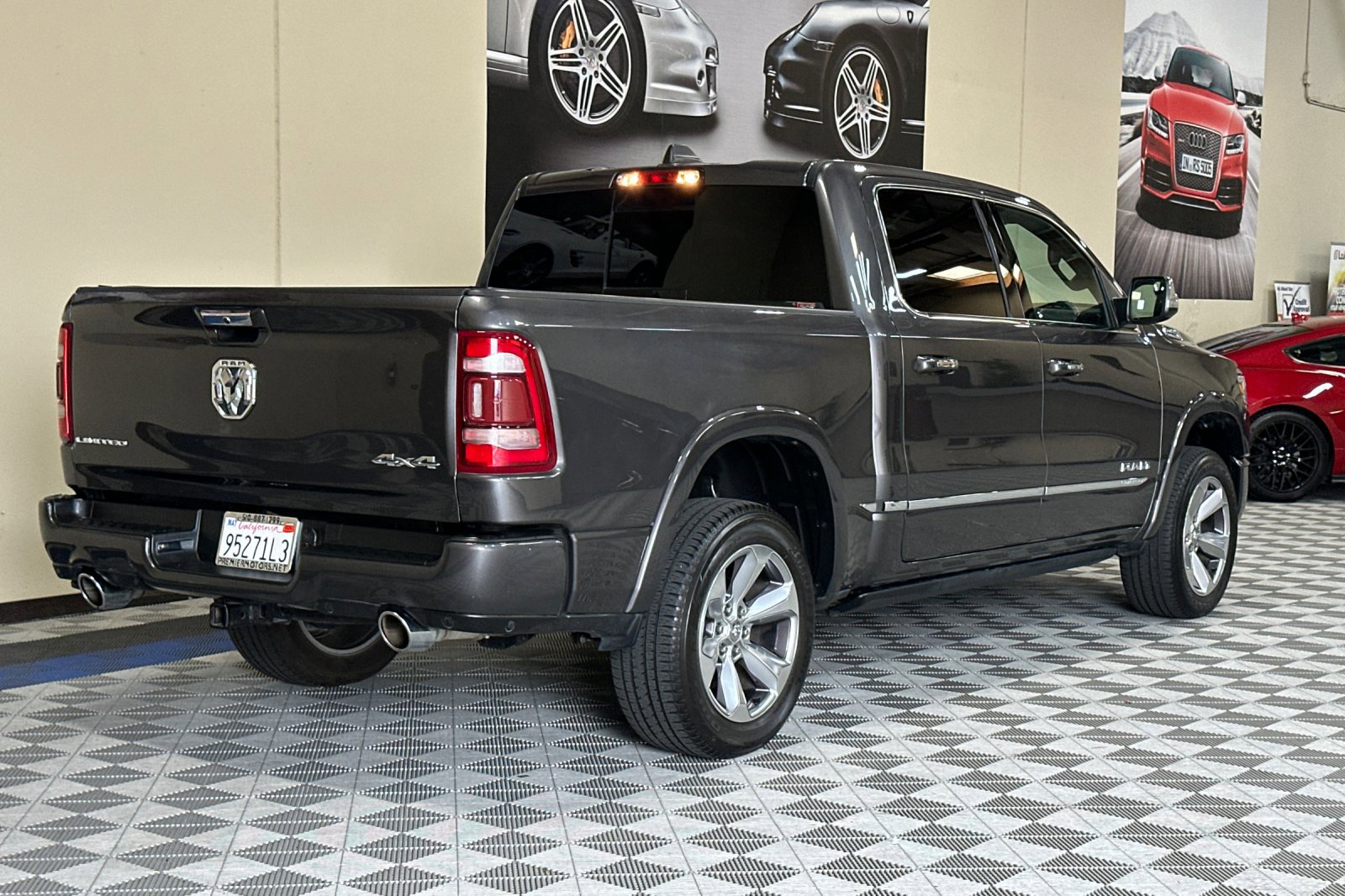 Used 2021 RAM 1500 Limited image 4
