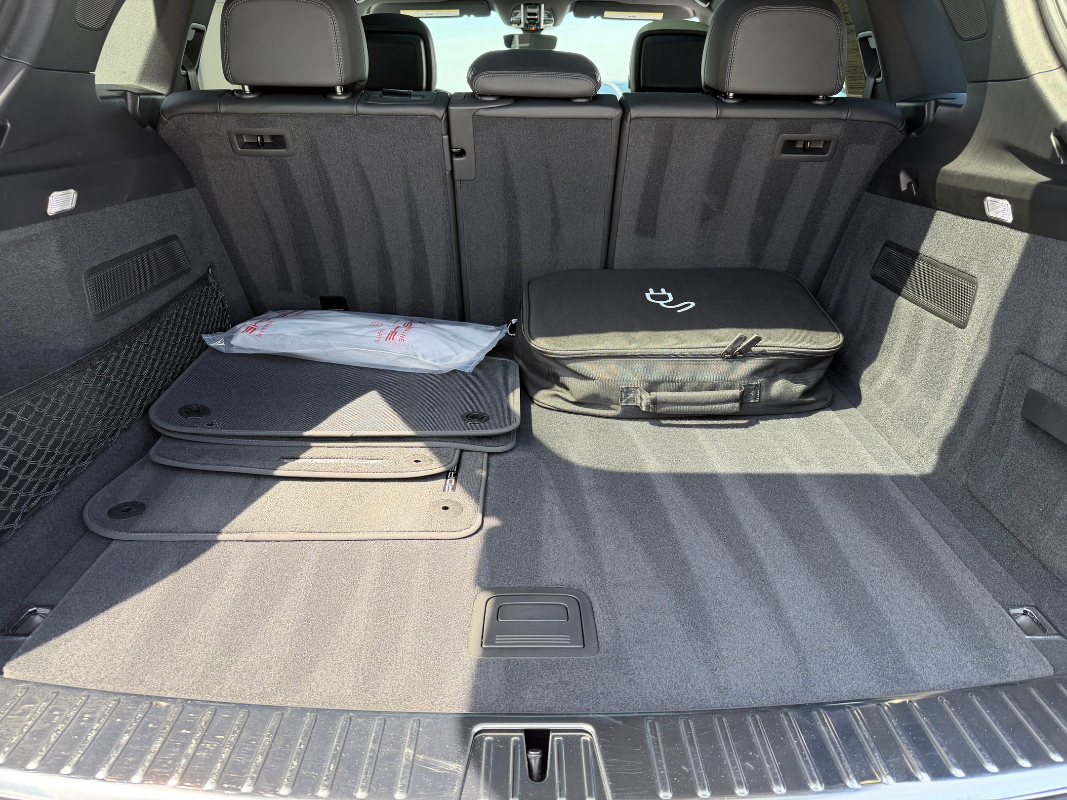 Used 2023 Porsche Cayenne E-Hybrid image 20