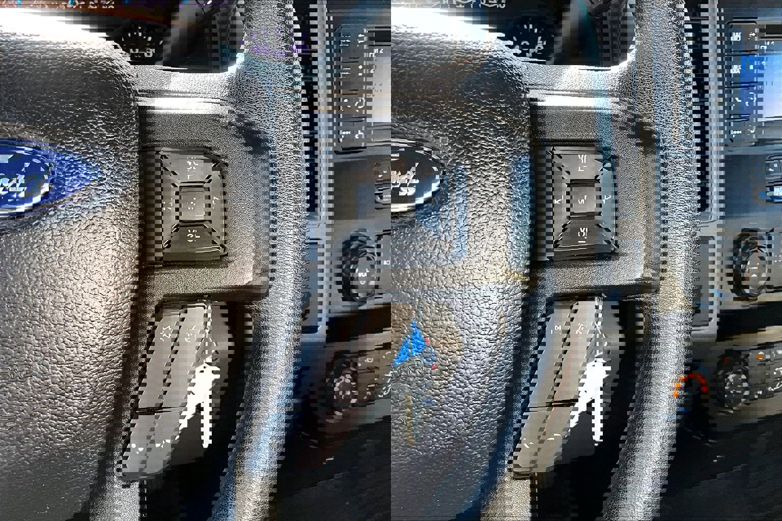 Used 2020 Ford F350 Lariat image 23