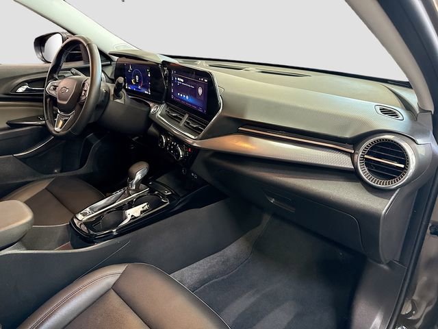 Used 2024 Chevrolet Trax ACTIV image 28