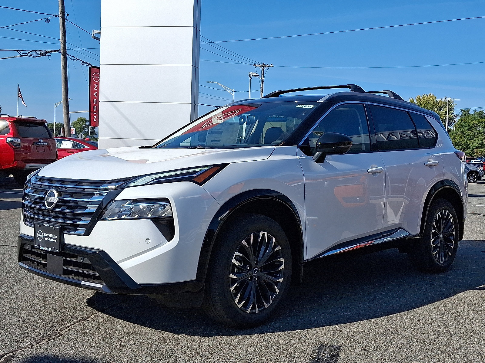 New 2026 Nissan Rogue Platinum w/ Platinum Premium Package image 2