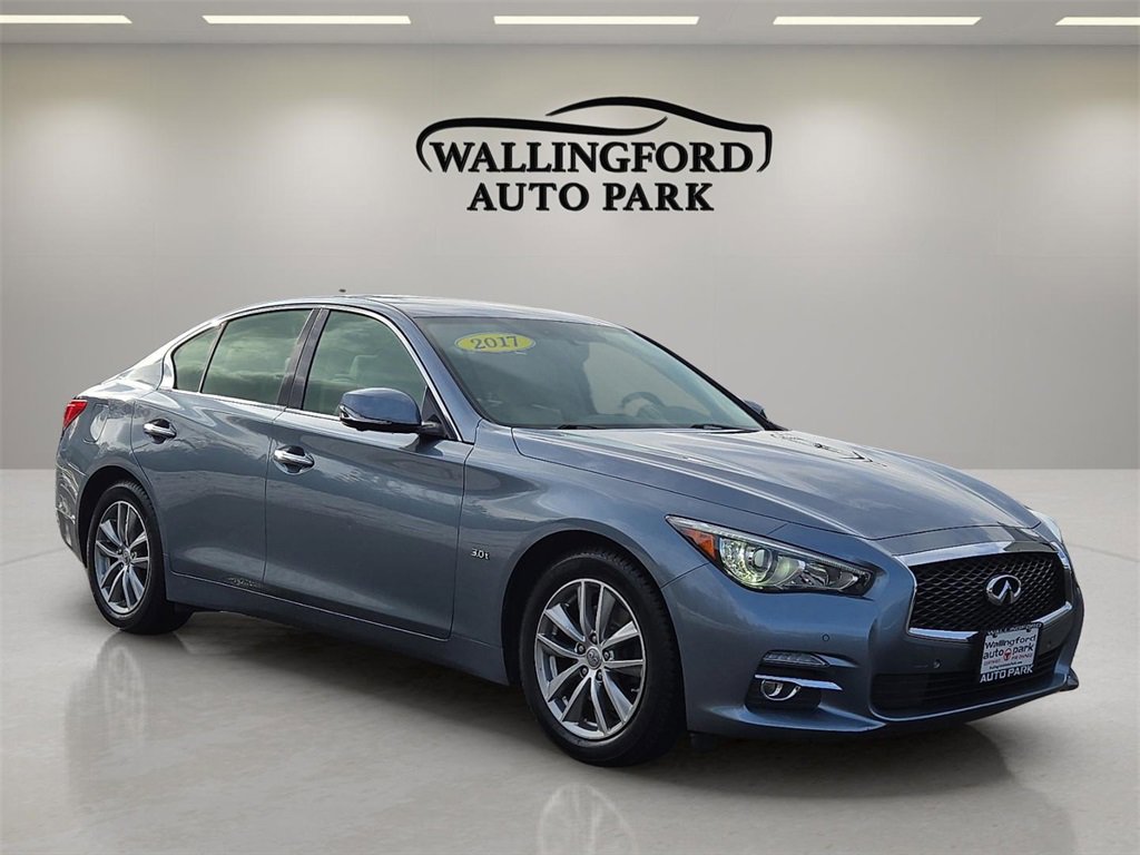 Used 2017 INFINITI Q50 3.0t Premium w/ Driver Assistance Package image 3