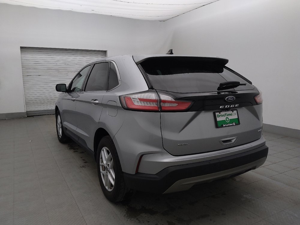Used 2023 Ford Edge SEL image 5