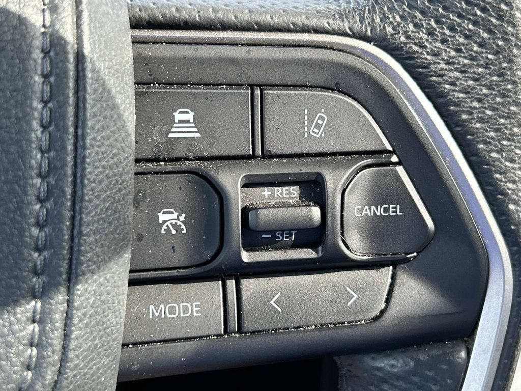 Used 2025 Toyota Tundra Limited w/ Nightshade Package AWD/4WD image 31