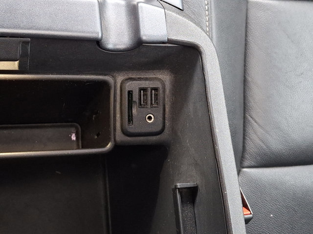 Used 2014 GMC Sierra 1500 SLT w/ SLT Preferred Package image 28