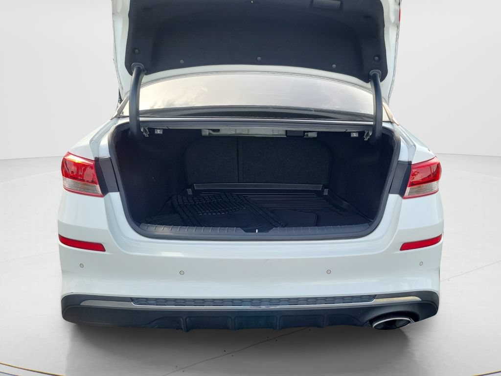 Used 2019 Kia Optima LX FWD image 9