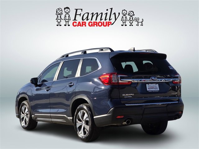 Used 2025 Subaru Ascent Premium image 3