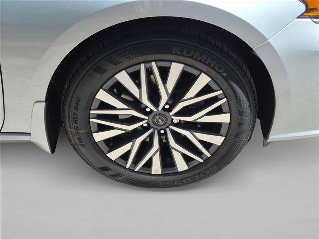 New 2026 Nissan Altima 2.5 SV FWD image 9