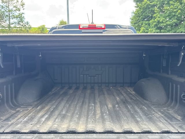 Used 2018 Chevrolet Colorado Z71 w/ Z71 Midnight Edition AWD/4WD image 12