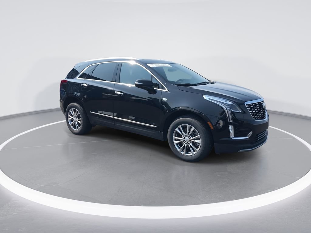 Used 2022 Cadillac XT5 Premium Luxury AWD/4WD image 2