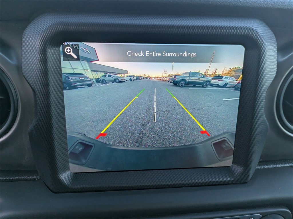 Used 2020 Jeep Gladiator Sport w/ Quick Order Package 24S image 22