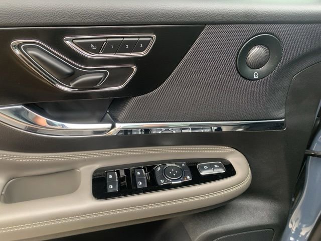 Used 2023 Lincoln Corsair FWD w/ Equipment Group 102A image 21