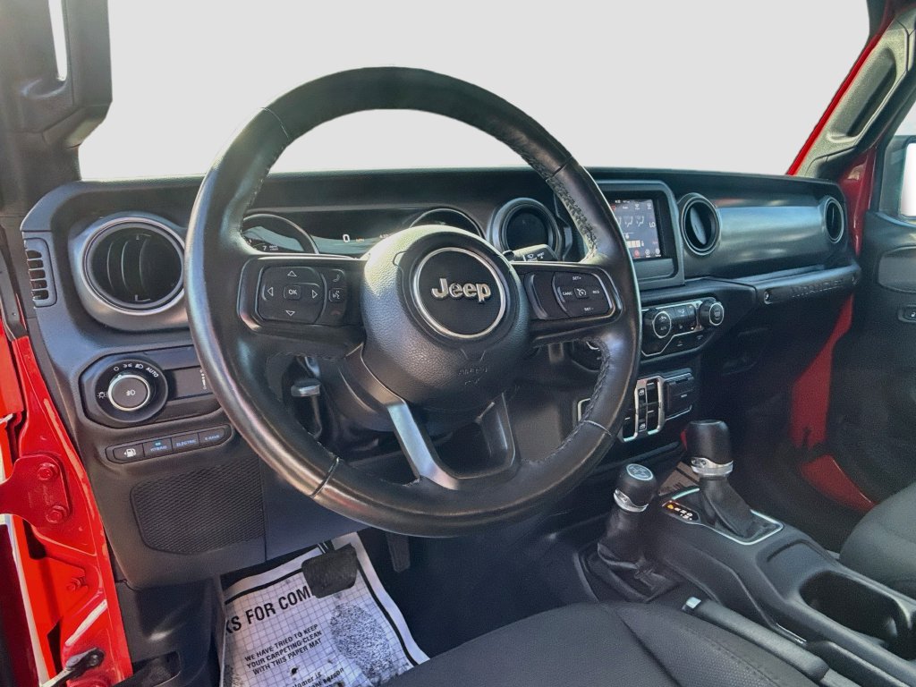 Certified 2023 Jeep Wrangler Unlimited w/ Cold Weather Group AWD/4WD image 12