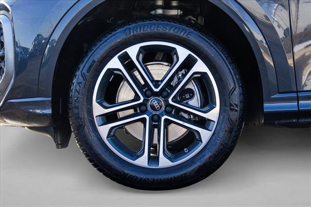 Certified 2025 Audi Q5 Premium Plus image 9
