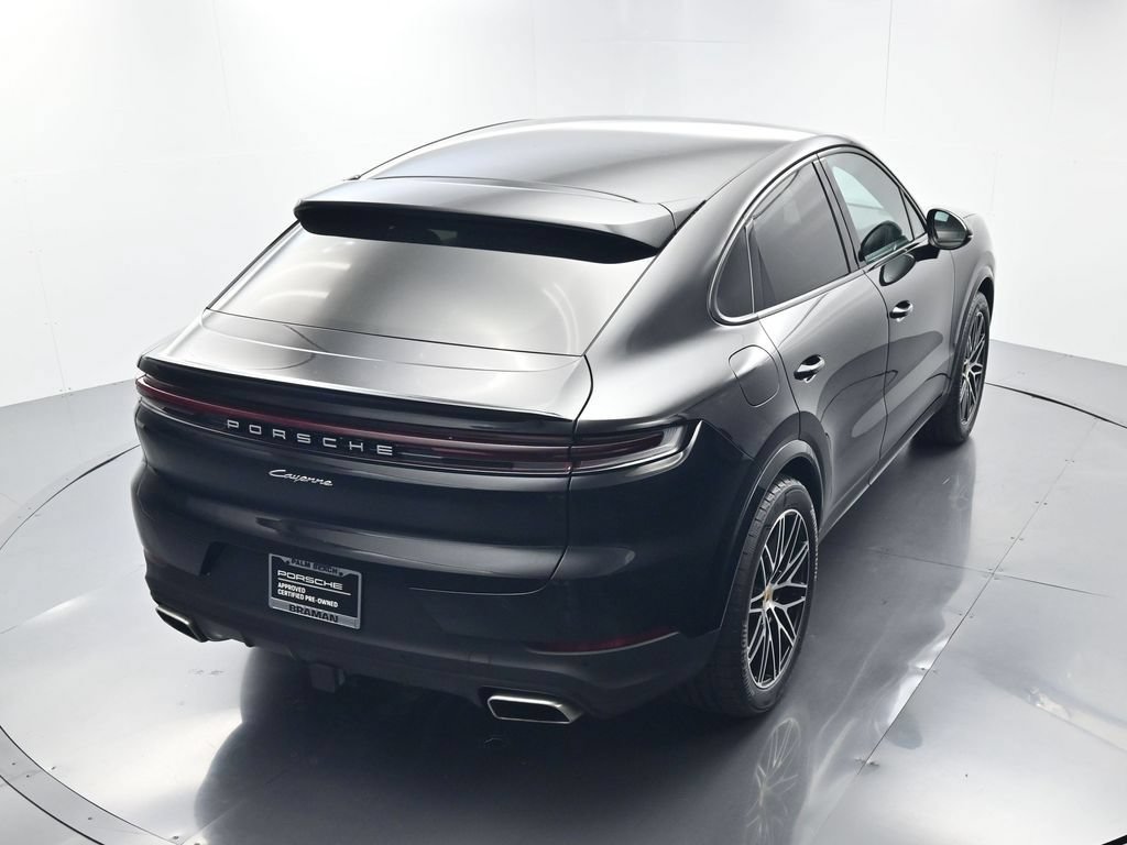 Certified 2024 Porsche Cayenne Coupe AWD/4WD image 38