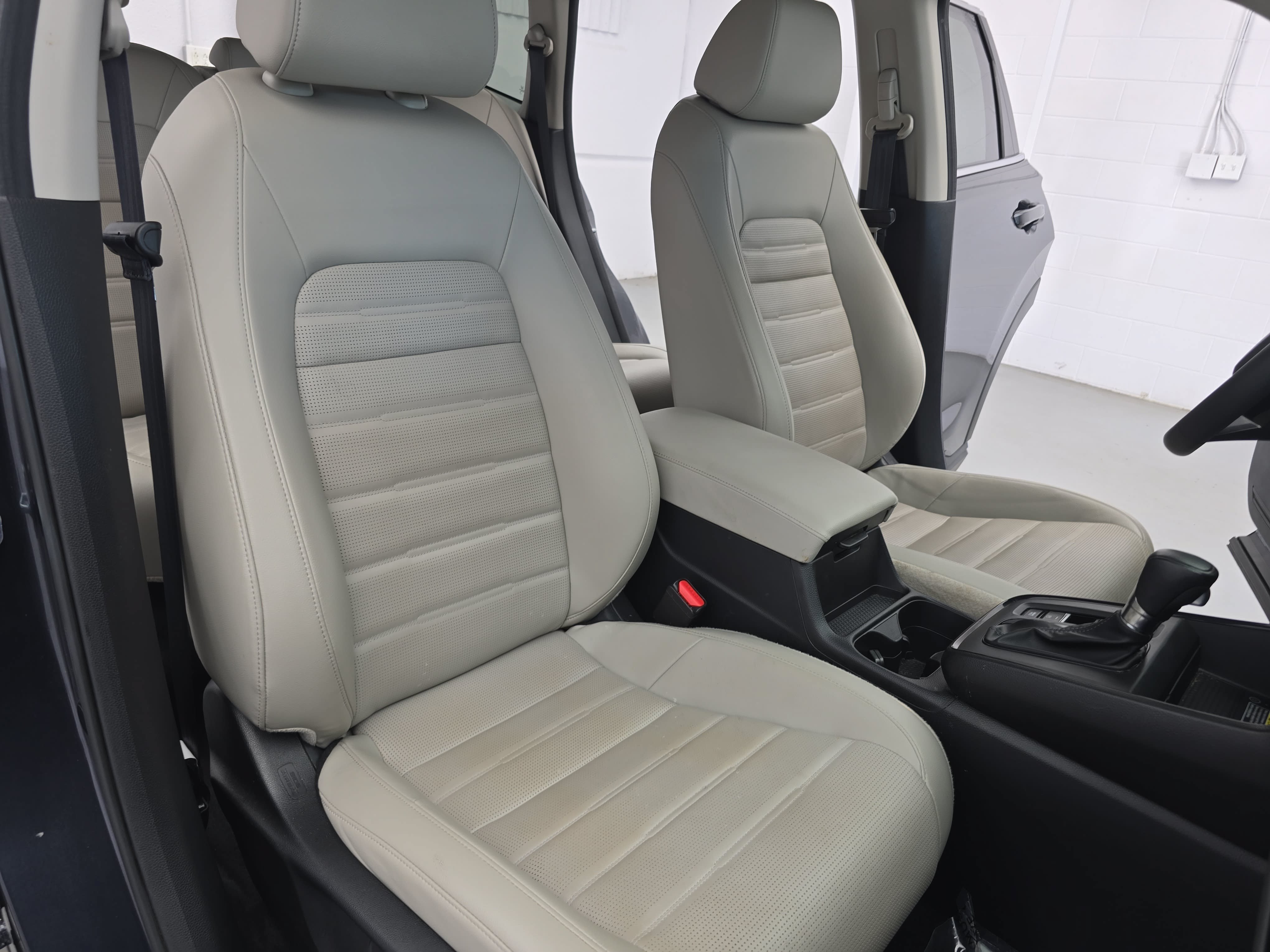 Used 2024 Honda CR-V EX-L image 10