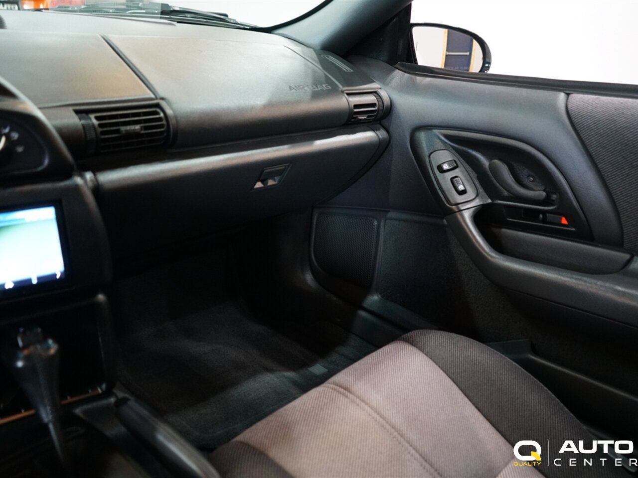Used 1994 Chevrolet Camaro Z28 image 24
