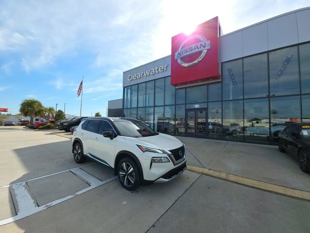 Used 2023 Nissan Rogue Platinum w/ Platinum Premium Package image 1