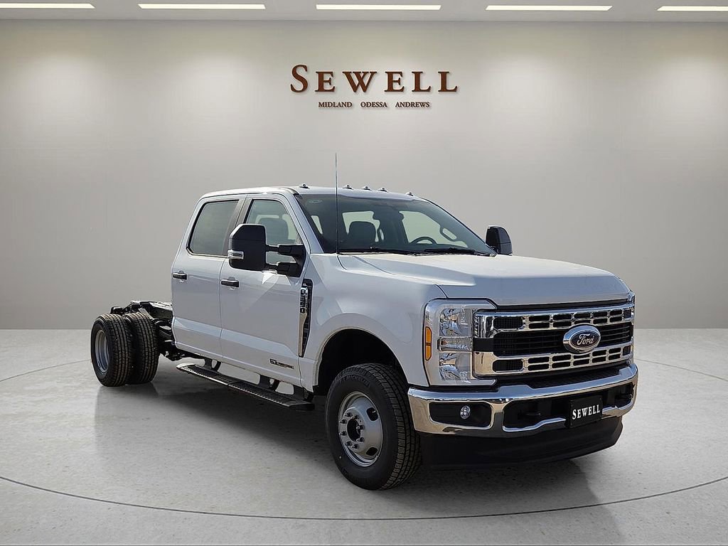New 2026 Ford F350 XL w/ XL Chrome Package image 6