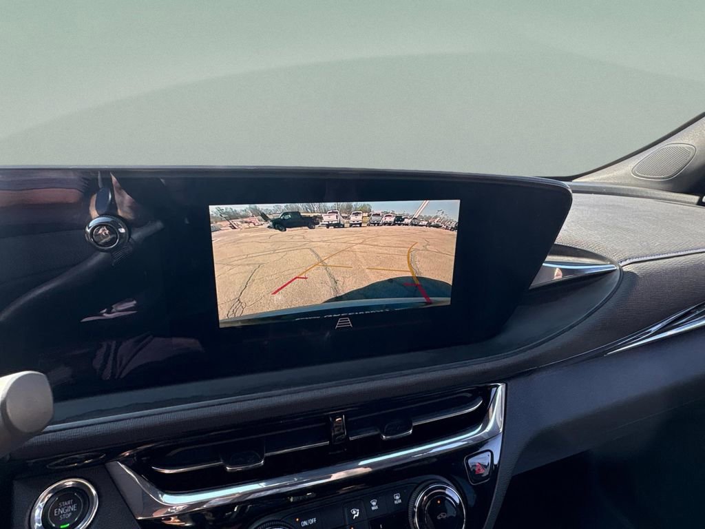 Used 2025 Buick Envista Sport Touring w/ Convenience I Package image 24