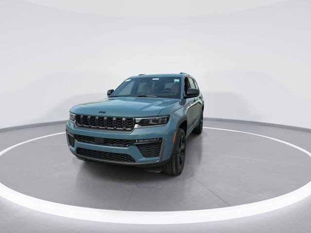 New 2026 Jeep Grand Cherokee L Limited w/ Limited Altitude Package AWD/4WD image 3