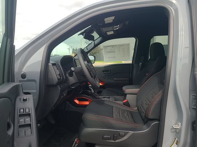New 2026 Nissan Frontier PRO-4X w/ Pro-4x Convenience Package AWD/4WD image 11