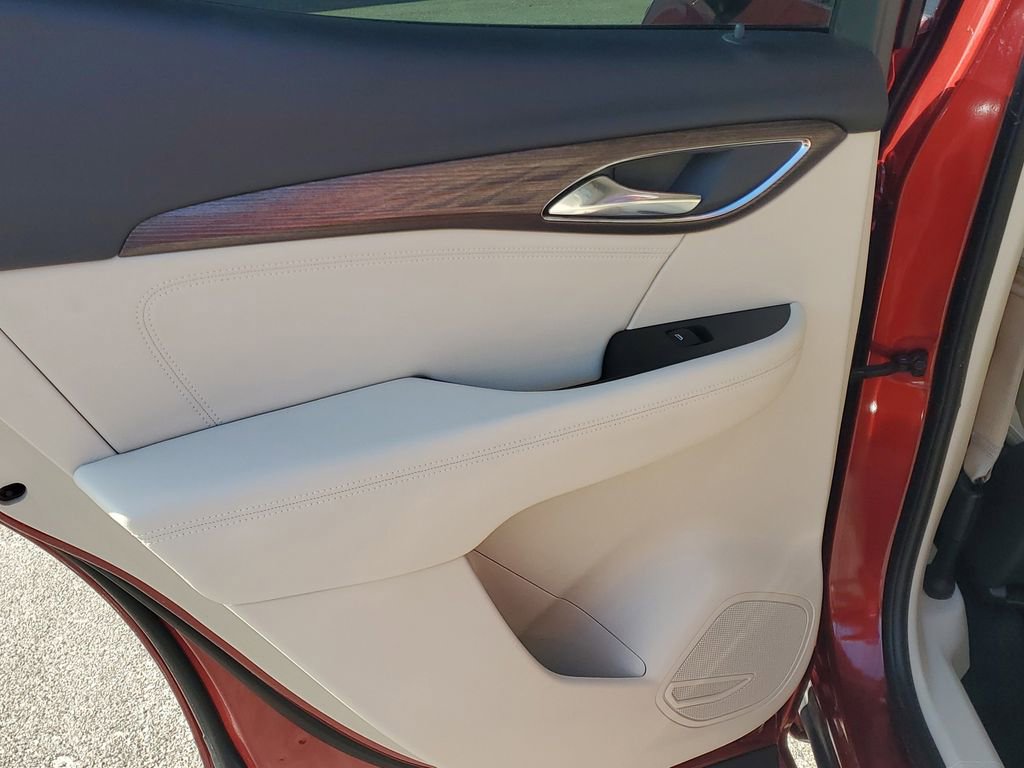 Used 2023 Buick Envision Avenir AWD/4WD image 13