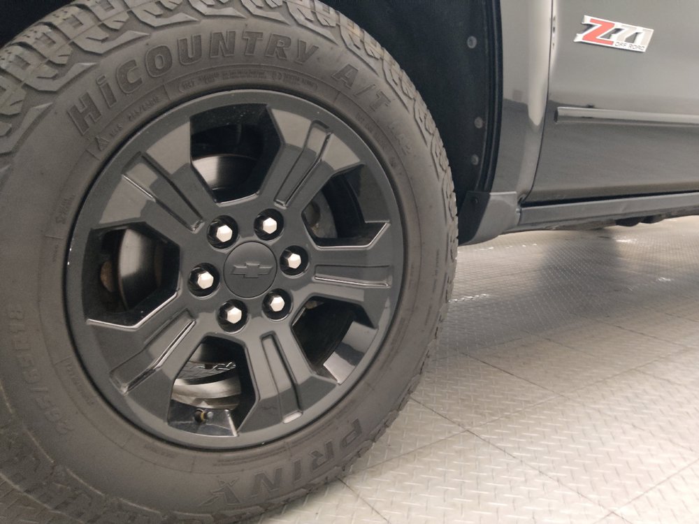 Used 2016 Chevrolet Silverado 1500 LTZ Z71 w/ LTZ Plus Package AWD/4WD image 31